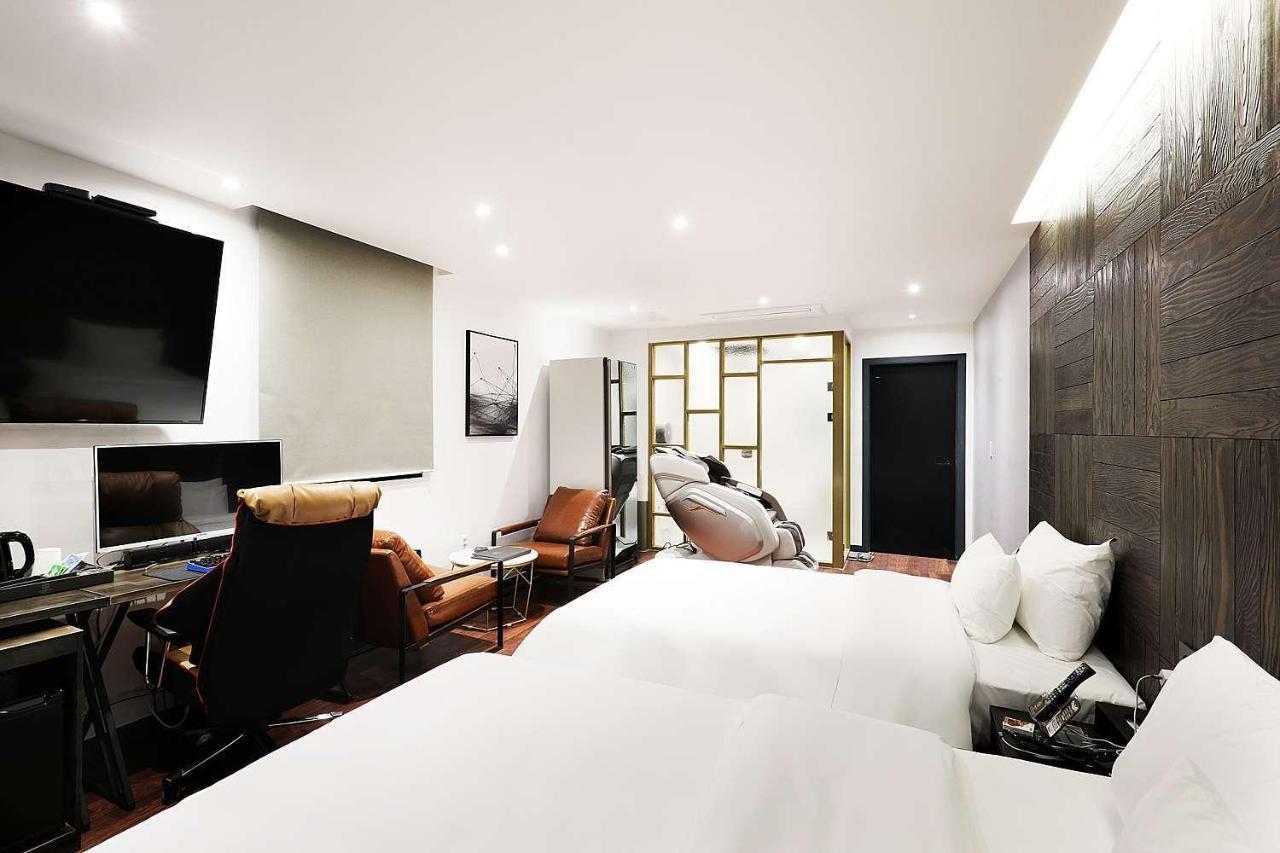 Mariposa Hotel Songtan Pyeongtaek Εξωτερικό φωτογραφία