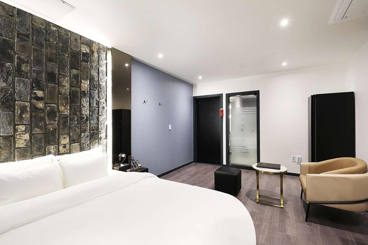 Mariposa Hotel Songtan Pyeongtaek Εξωτερικό φωτογραφία